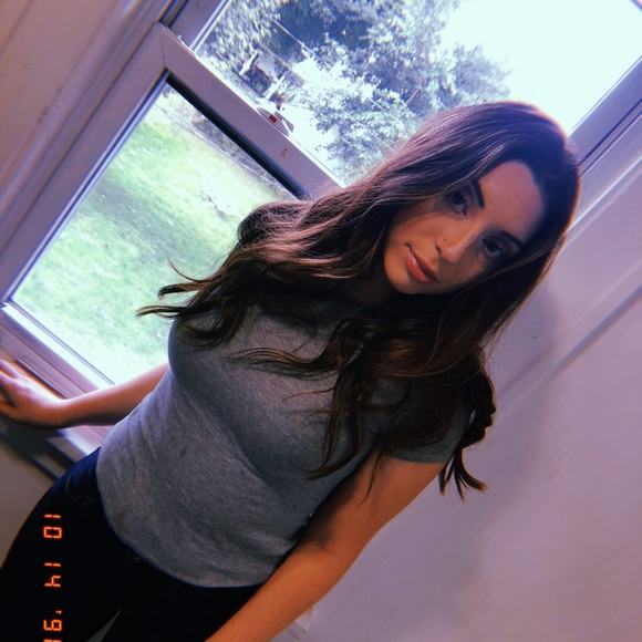 Meet your Posher, Miah - Picture 1 of 1